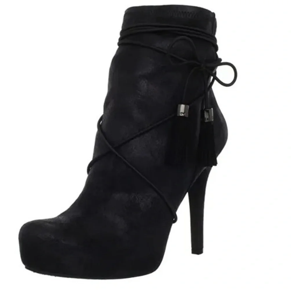 BCBGeneration “Fabbie” Black Suede Wrap Tassel Booties – Size 9